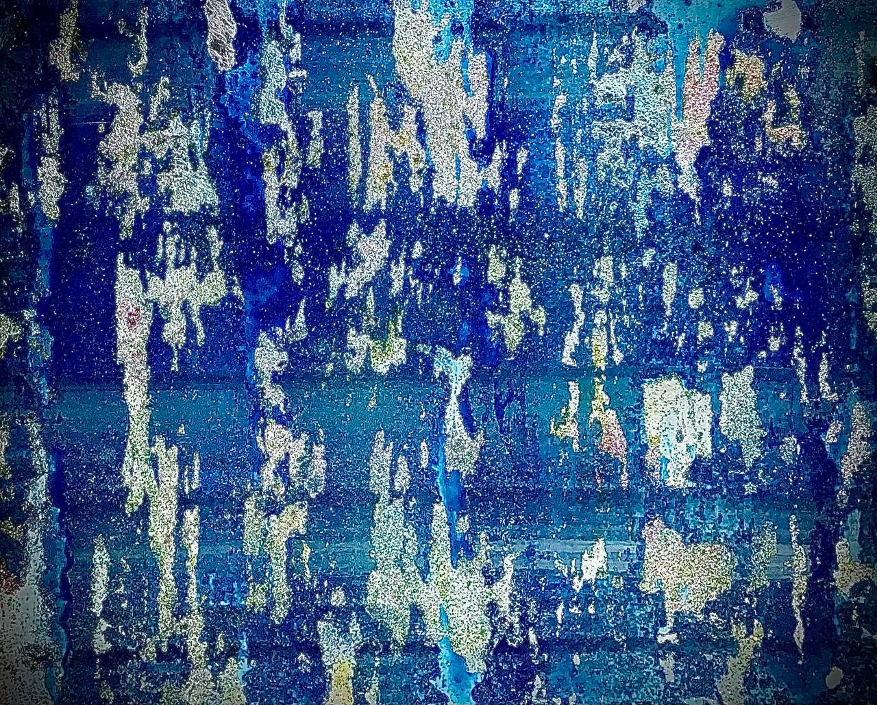 Feature wall, elevator interior